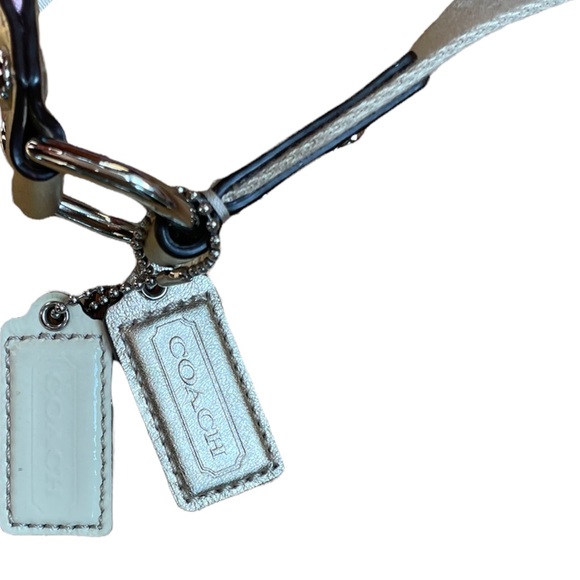 Summer fun! Coach hobo shoulder bag! - Picture 5 of 5